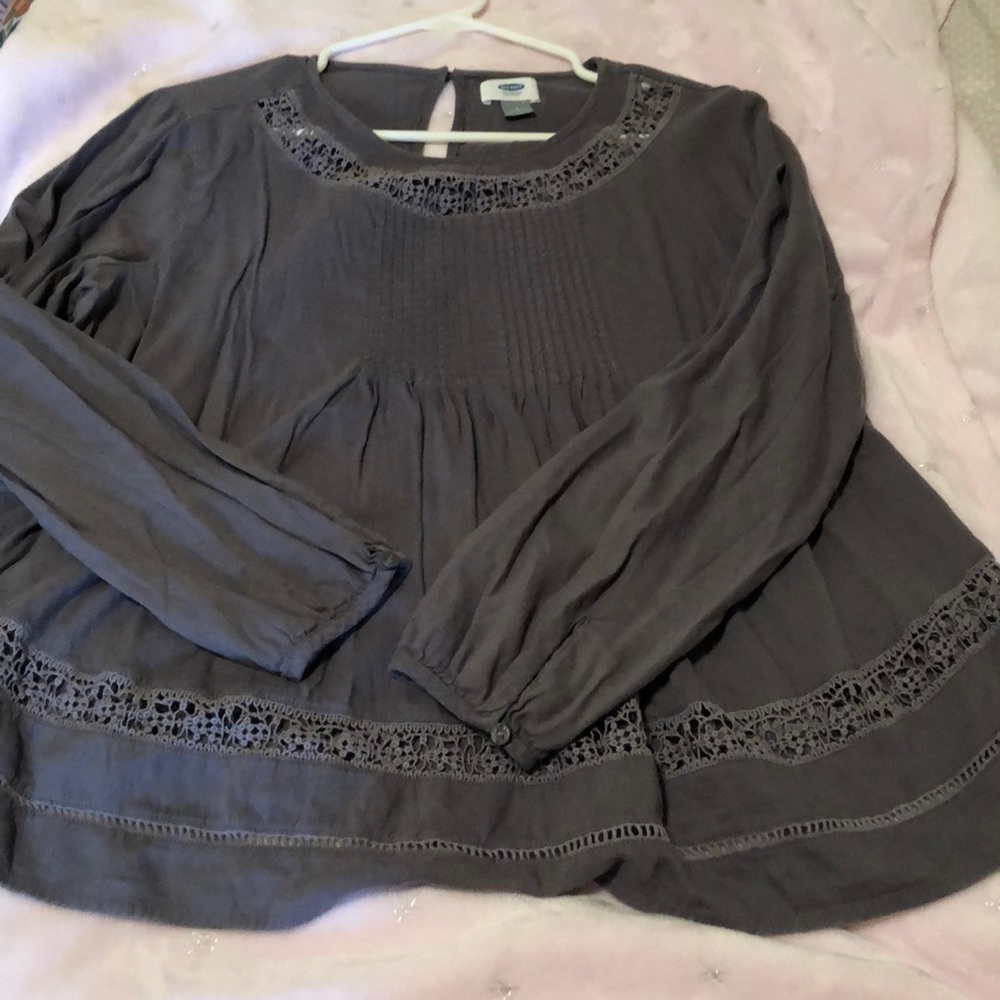 Old navy top - Picture 5 of 5